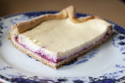 tvorozhnyy pirog s klyukvoy