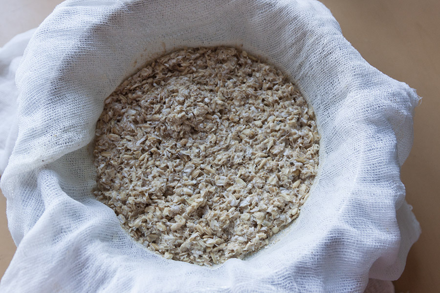 ovsyanye khlop'ya dlya litsa