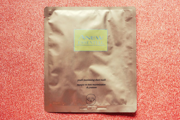 Otzyv o tkanevoj maske dlja lica ot AVON ANEW Essential
